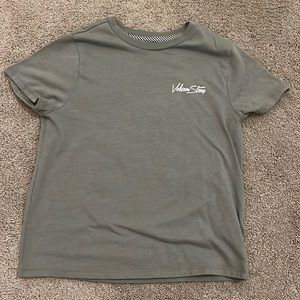 Girls Volcom shirt